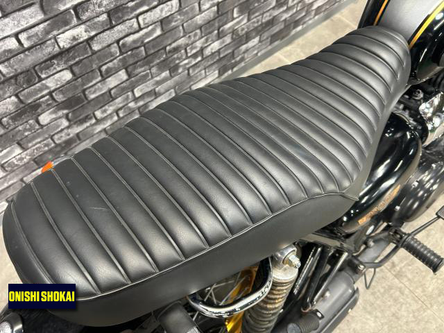カワサキ W800