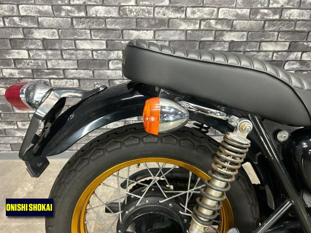 カワサキ W800