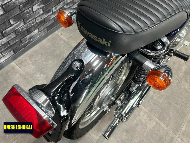 カワサキ W800