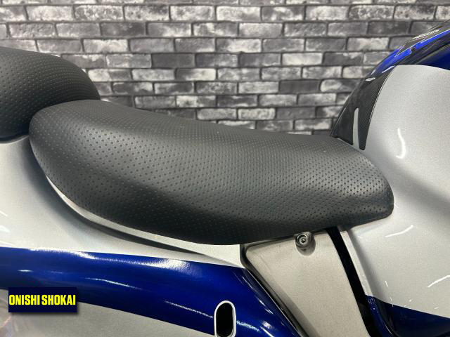 スズキ GSX1300R隼