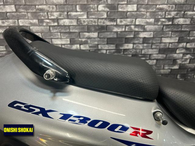 スズキ GSX1300R隼