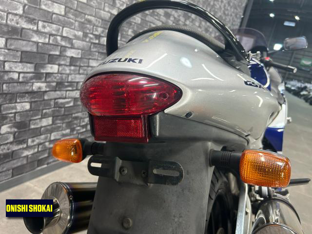 スズキ GSX1300R隼