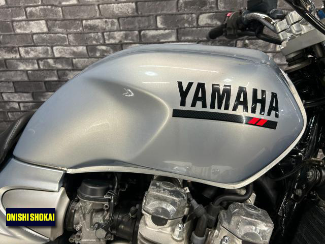 ヤマハ XJR1300