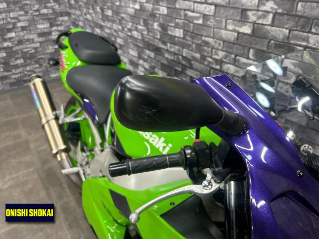 カワサキ ZX-9R ノジママフラー 社外バックステップ | 大西商会