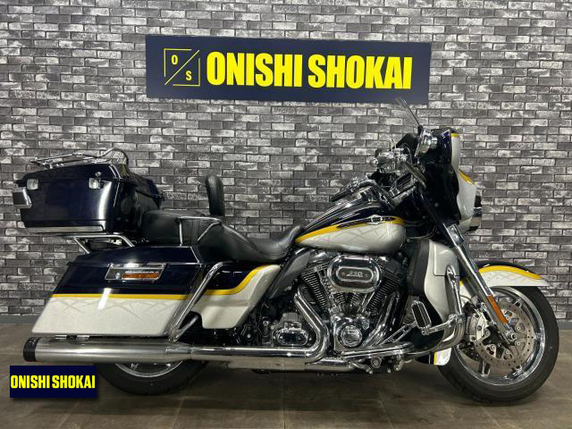 ハーレーダビッドソン　CVO FLHTCUSE7 エレクトラグライドウルトラクラシック