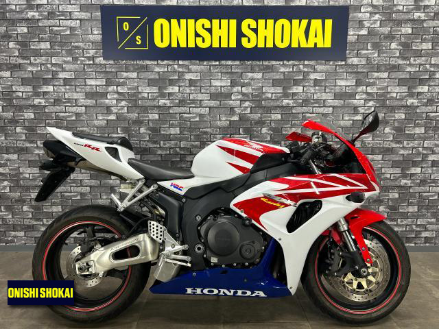 ホンダ　CBR1000RR