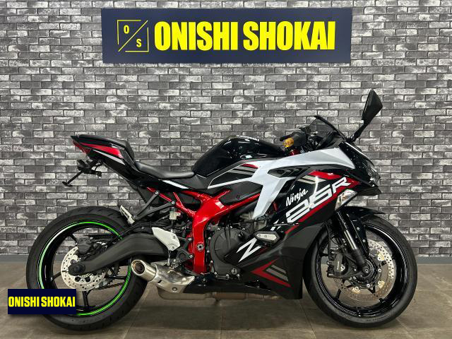 カワサキ　Ninja ZX-25R SE