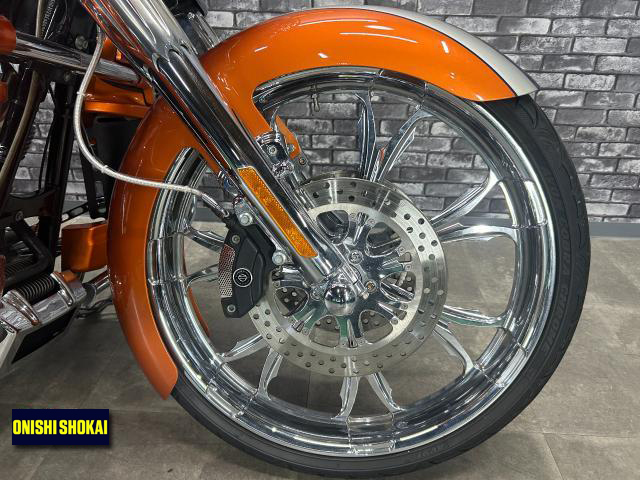 ハーレー 2007年以前 CVO仕様 フェンダー FLHR3 CVO ROADKING｜ハーレーダビッドソン|海外ショッピング