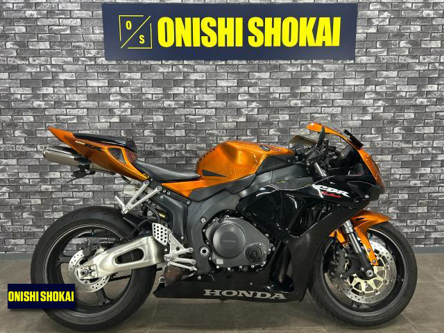 ホンダ　CBR1000RR