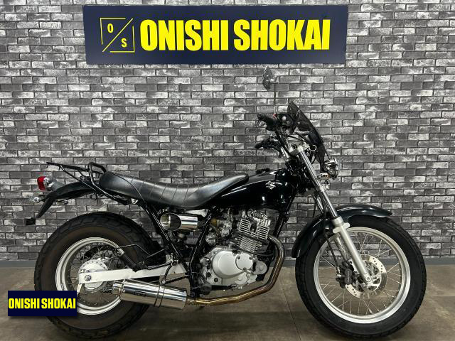 スズキ　Van　Van200
