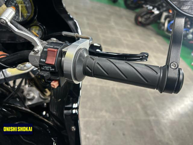 カワサキ GPZ900R