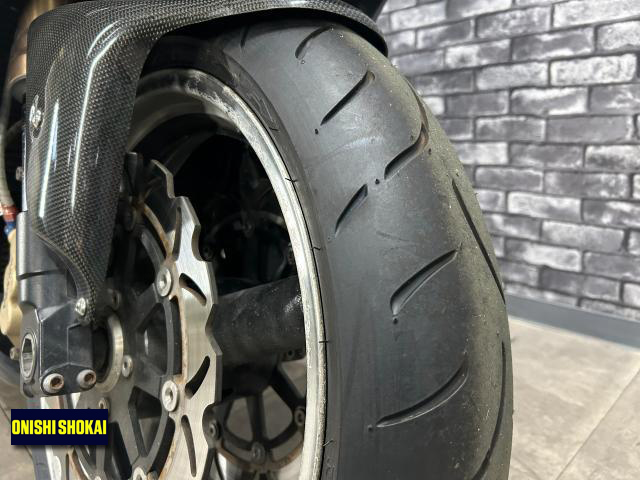 スズキ GSX1300R隼