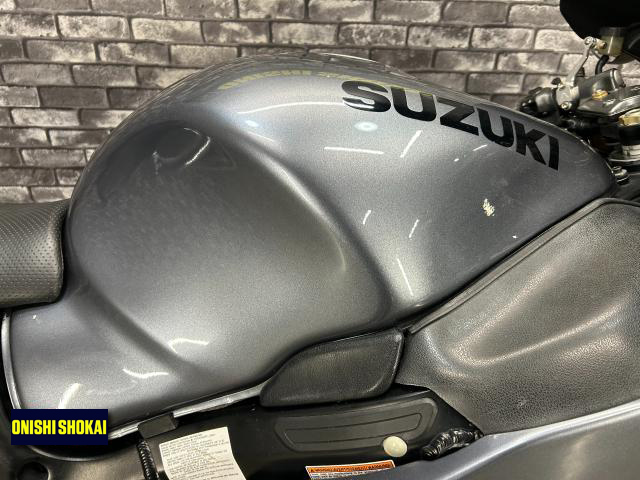 スズキ GSX1300R隼