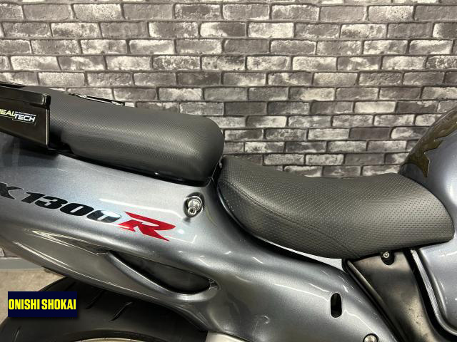 スズキ GSX1300R隼