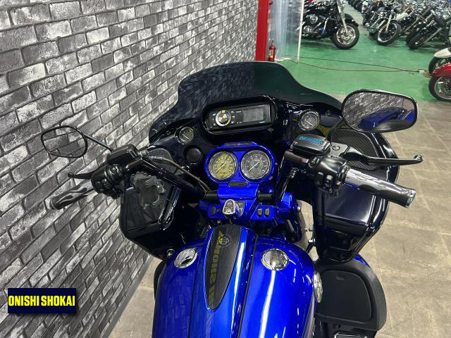 ハーレーダビッドソン CVO FLTRXSE ロードグライドカスタム