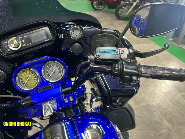 ハーレーダビッドソン CVO FLTRXSE ロードグライドカスタム