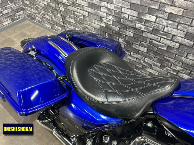 ハーレーダビッドソン CVO FLTRXSE ロードグライドカスタム