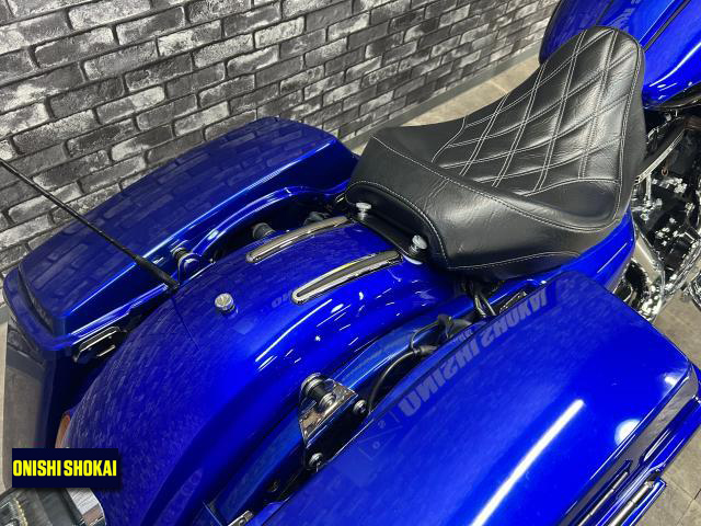 ハーレーダビッドソン CVO FLTRXSE ロードグライドカスタム