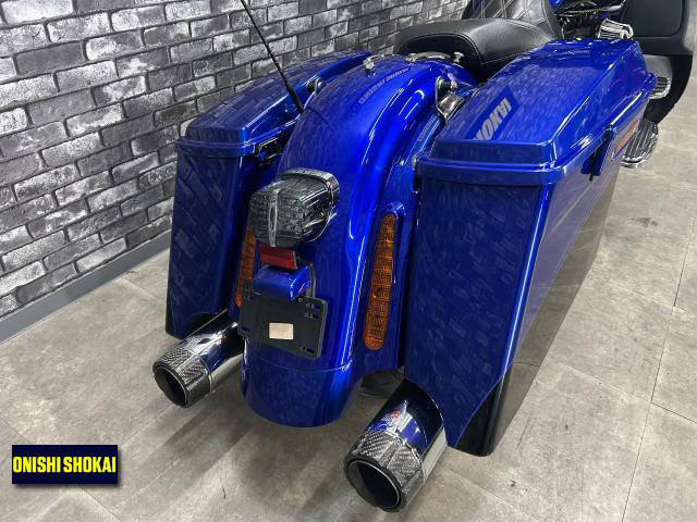 ハーレーダビッドソン CVO FLTRXSE ロードグライドカスタム
