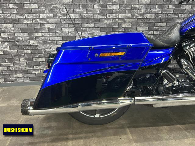 ハーレーダビッドソン CVO FLTRXSE ロードグライドカスタム
