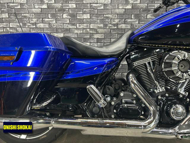 ハーレーダビッドソン CVO FLTRXSE ロードグライドカスタム