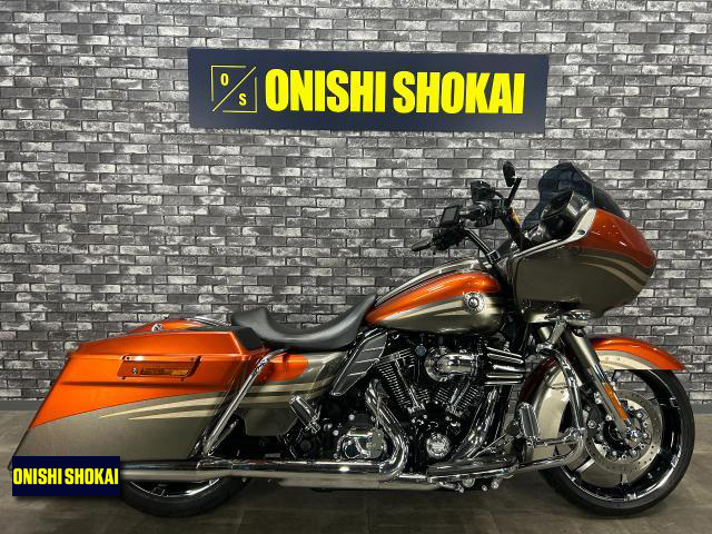 ハーレーダビッドソン　CVO FLTRXSE ロードグライドカスタム
