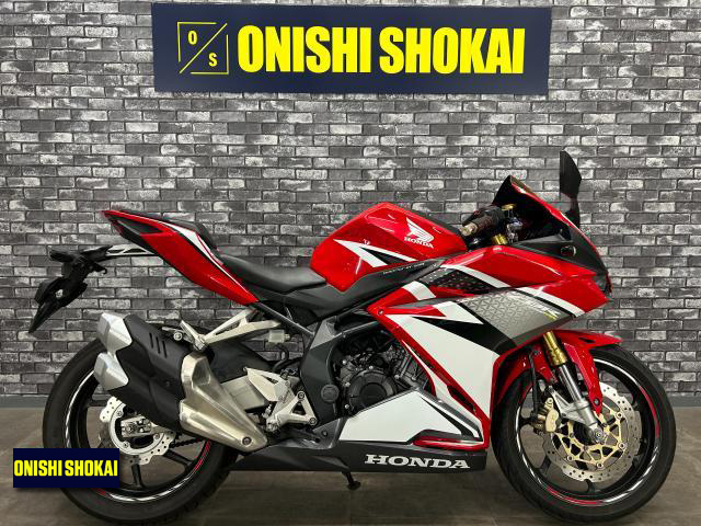 ホンダ　CBR250RR