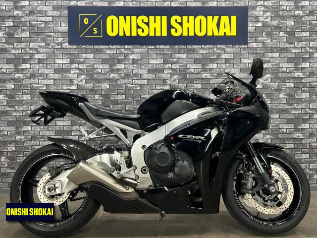 ホンダ　CBR1000RR