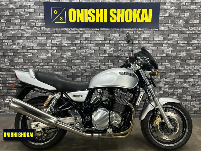 スズキ　イナズマ1200