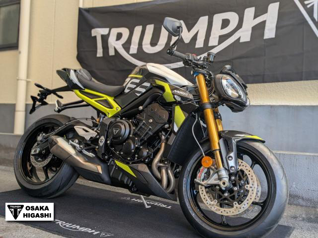 トライアンフ　ストリートトリプル765 Moto2 Edition