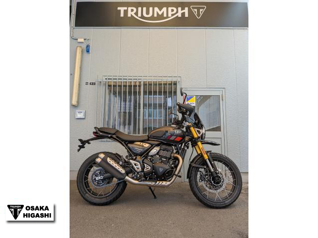 トライアンフ　スクランブラー400XC