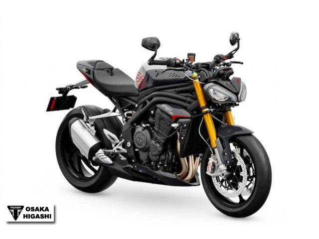 トライアンフ　スピードトリプル1200RS