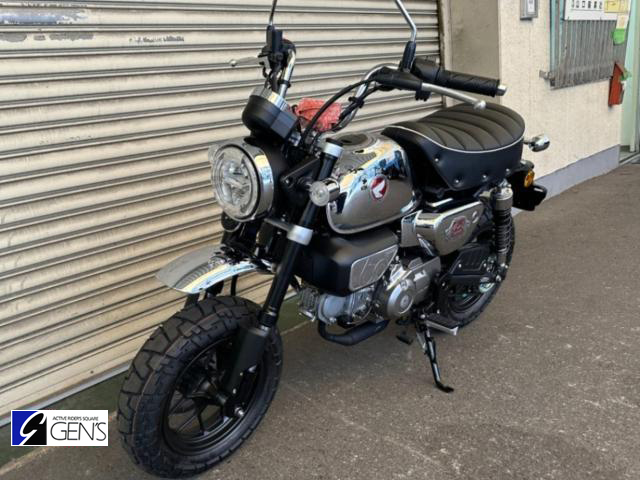 週末限定値下げします)自動巻き 007ボンド仕様　レプリカモデル ホンダ モンキー125 2025YM 60TH CHOROME