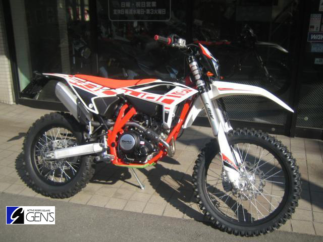 ベータ　RR4T 125LC