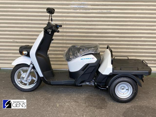 ホンダ ジャイロ e: MPP2個・専用充電器2個付 EV3輪スクーター
