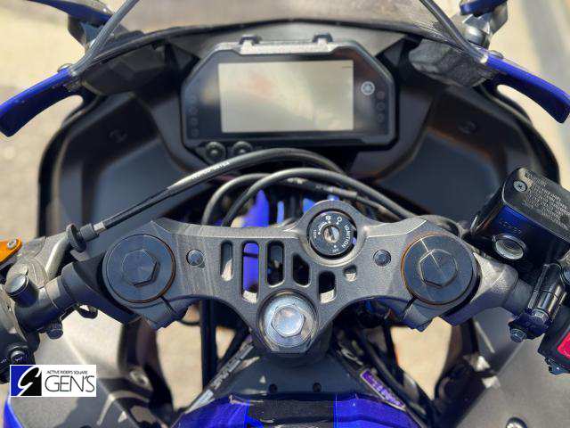 ヤマハ YZF-R25 RG43J型 法令点検済車両 - 株式会社 ゲンズ永和