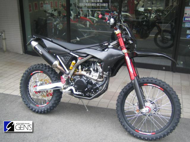 FANTIC　XEF250 TRAIL