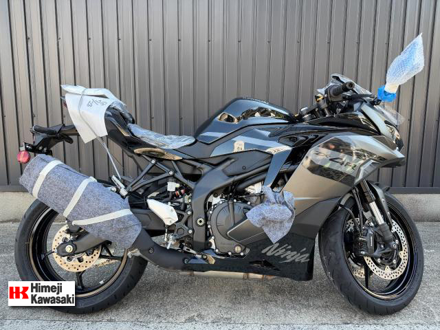 カワサキ　Ninja ZX-4R SE