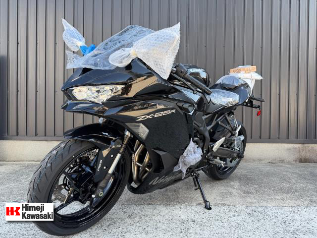 カワサキ Ninja ZX-25R SE 2027年モデル - 株式会社 姫路カワサキ