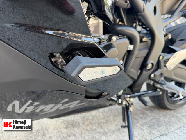 カワサキ Ninja ZX-25R SE 2027年モデル - 株式会社 姫路カワサキ