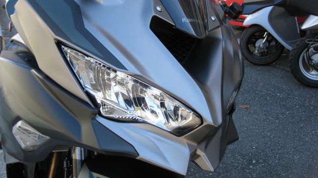 カワサキ Ninja ZX-4R SE (2025) - 有限会社 ケイズプロ の在庫