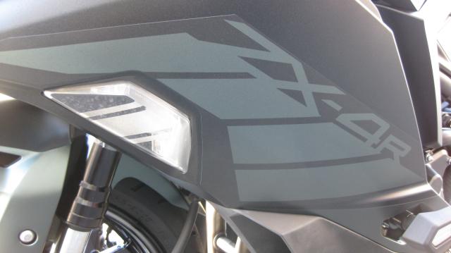 カワサキ Ninja ZX-4R SE