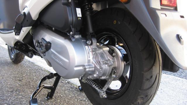 スズキ アドレス125