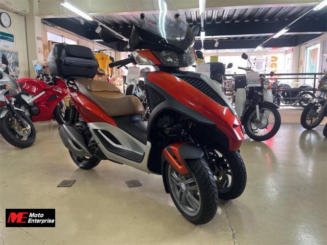 ピアジオ　MP3 Yourban 300ie