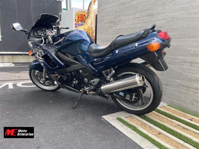 カワサキ ZZR400