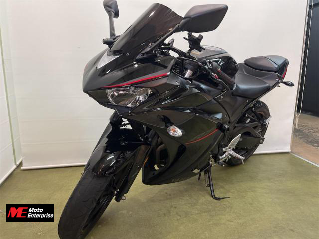 ヤマハ YZF-R25
