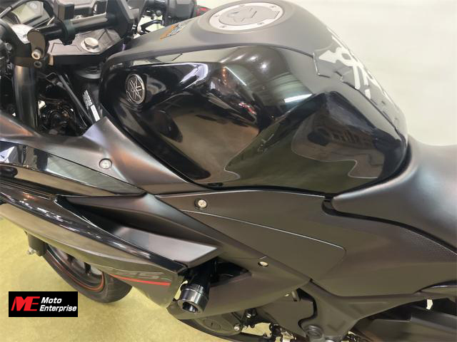 ヤマハ YZF-R25