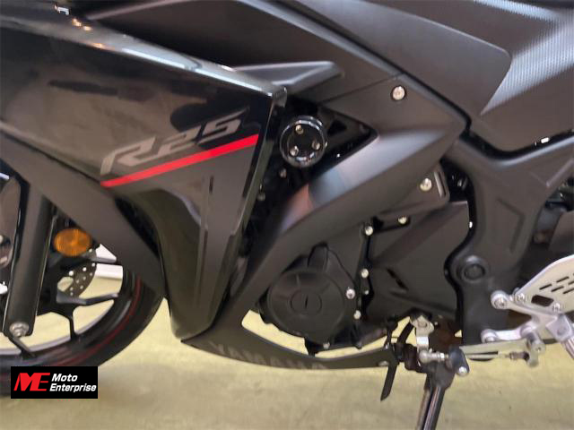 ヤマハ YZF-R25