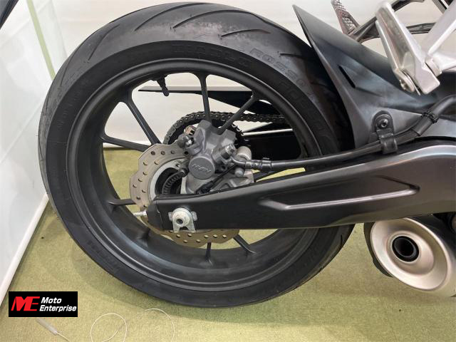 ホンダ CB125R