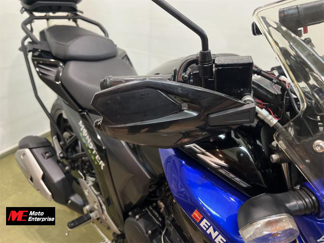 ヤマハ FZ25